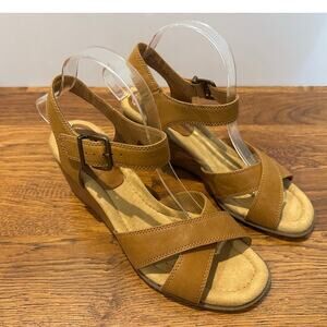 Clarks Collection Emmalae Iris Wedge Sandals Brown Women’s Size 9 NWOB Comfort